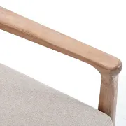 تفصيل كرسي خشب عملي