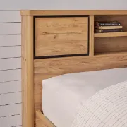 تفصيل سرير خشبي بني