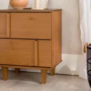 تفصيل كومود من خشب الصنوبر