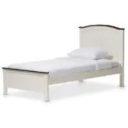 تفصيل سرير بلون ابيض كريمي