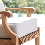 تفصيل كرسي حديقة خشب مبطن